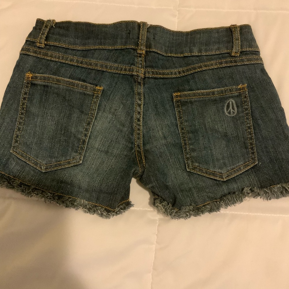 Women’s jeans shorts / dark jeans / used once
